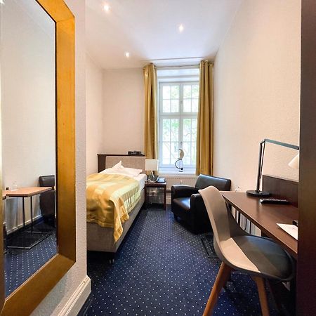 Hotel Wagner Im Dammtorpalais Hamburg-Harburg Exteriör bild