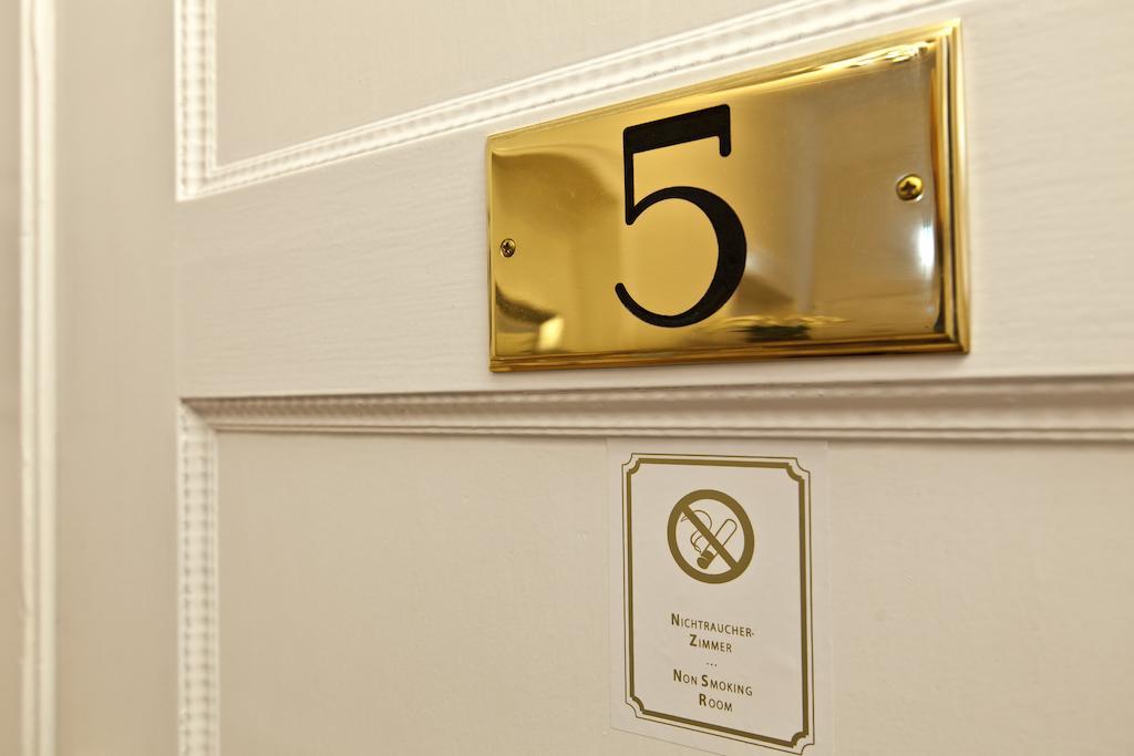 Hotel Wagner Im Dammtorpalais Hamburg-Harburg Exteriör bild