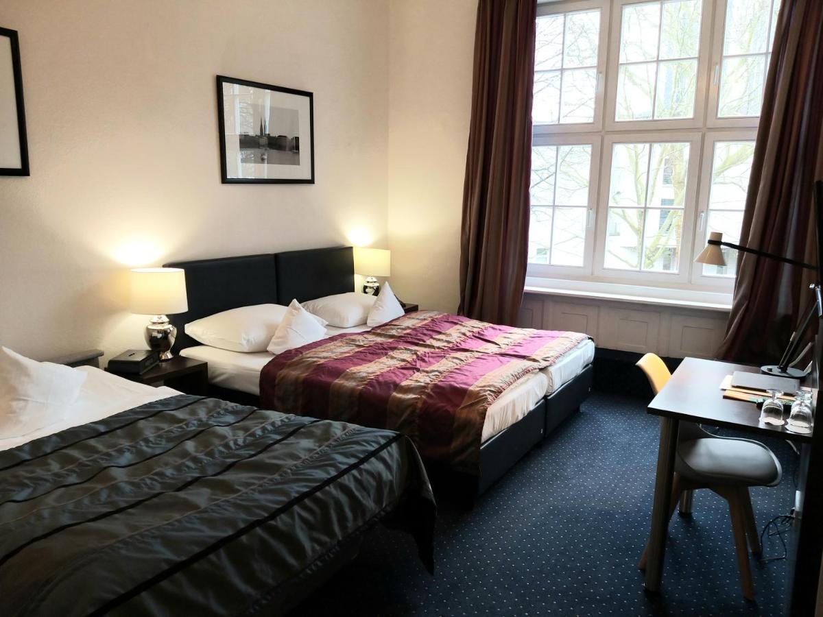 Hotel Wagner Im Dammtorpalais Hamburg-Harburg Exteriör bild